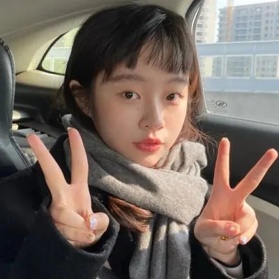 湖畔春晓